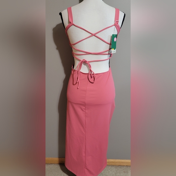NWT Halara Backless Bodycon Dress - Picture 3 of 9